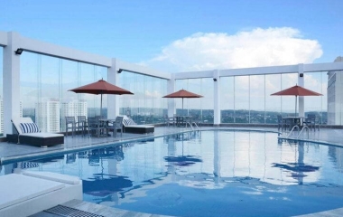 Chống thấm hồ bơi? Làm như thế nào cho đúng và an toàn