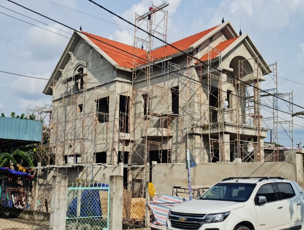 Biệt Thự Mái Thái 2 Tầng